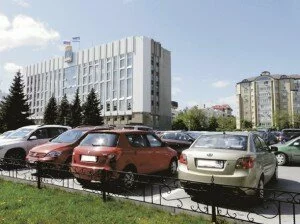 Запуск платной парковки запланирован  на улице Ленина, у здания администрации