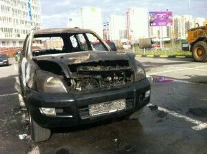 Автомобиль выгорел полностью